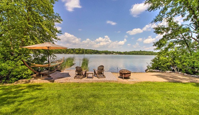 Year-Round Waterfront Getaway: Lake Access + Dock! in South Haven