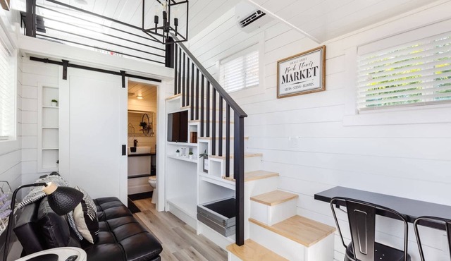 Zion Basecamp Tiny Home Near National Park in Apple Valley