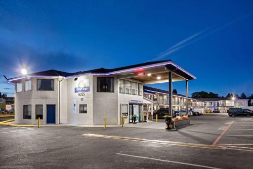 Days Inn 