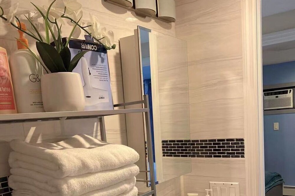 Photo of Bathroom in East Flushing