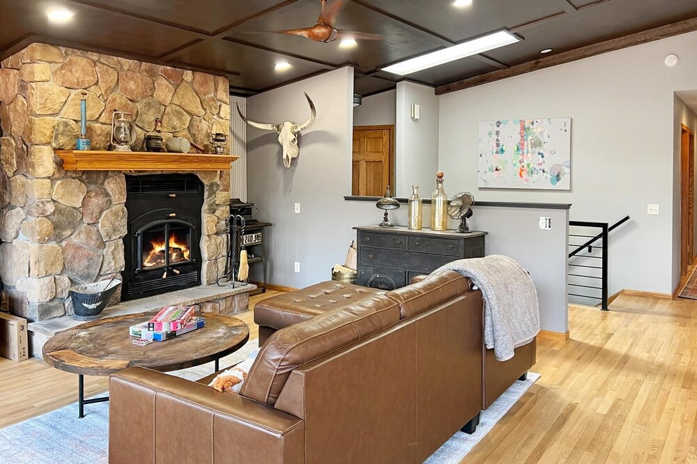 Photo of Livingroom in Neillsville