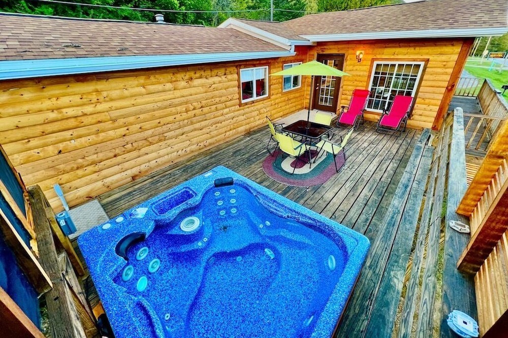Photo of Outdoor in Lansing