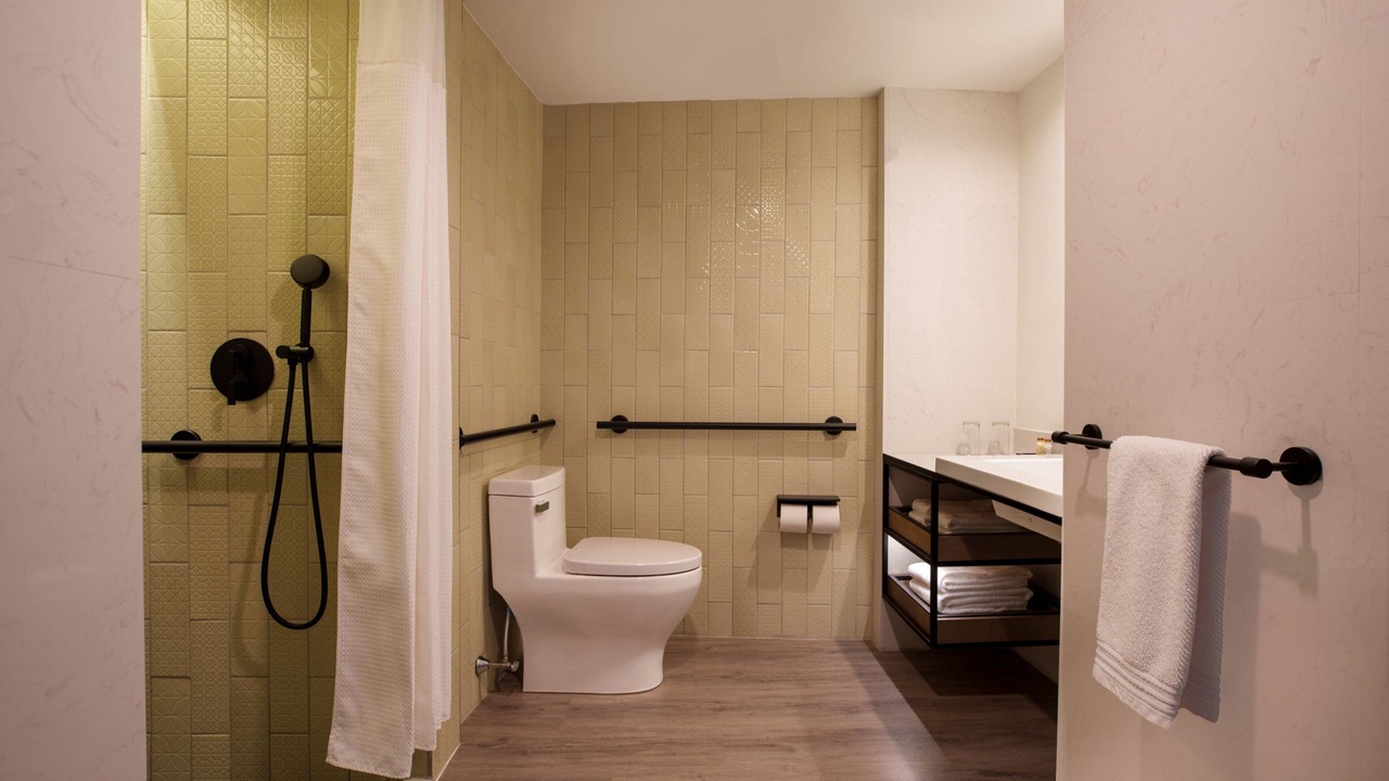 Photo of Bathroom in Flushing Chinatown