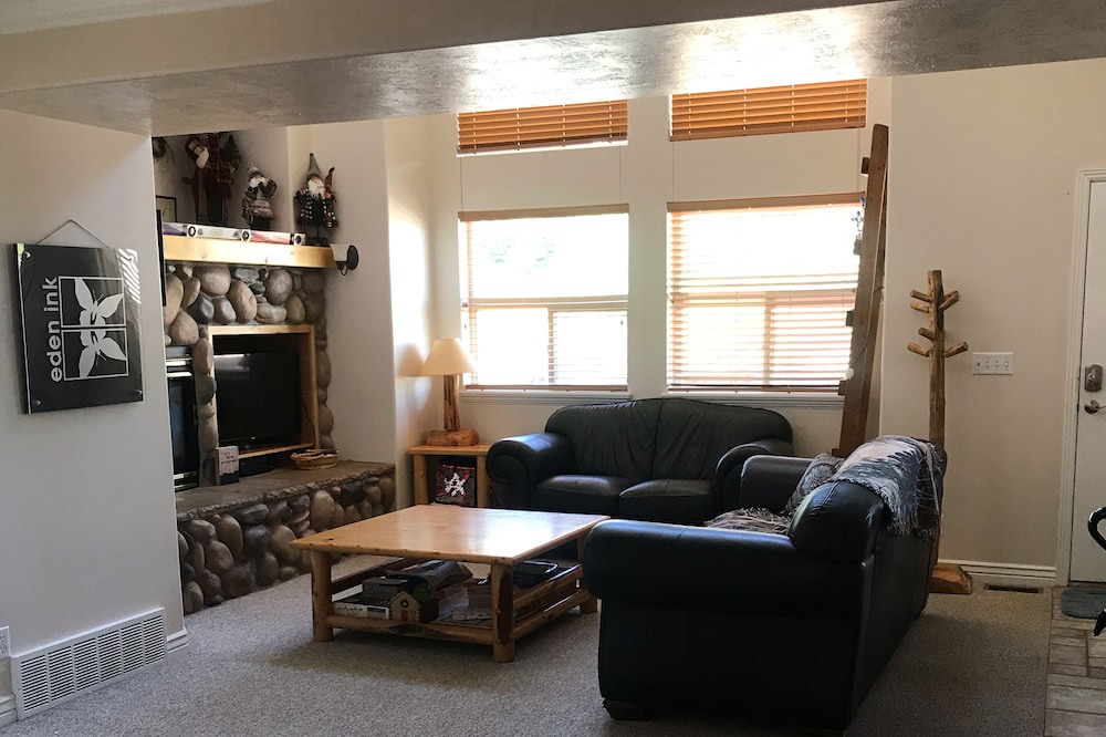 Photo of Livingroom in Powder Mountain