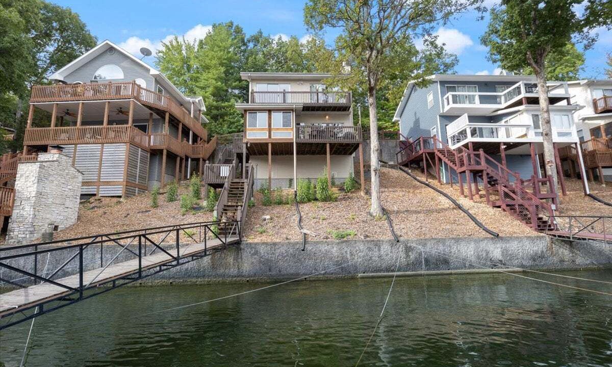 Photo of Outdoor in Village of Four Seasons