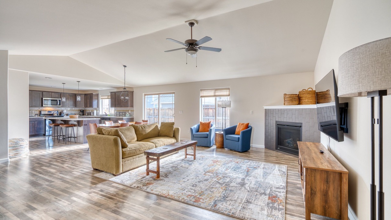 Photo of Livingroom in Redmond