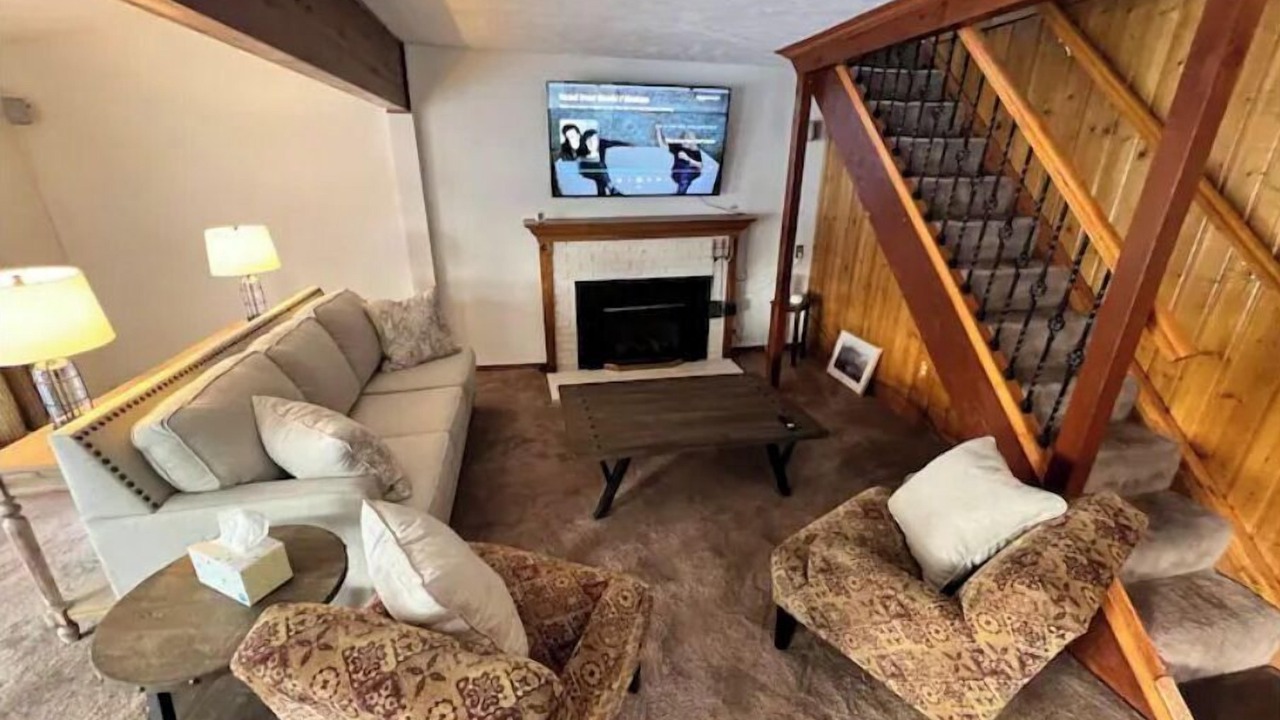 Photo of Livingroom in Newman Lake