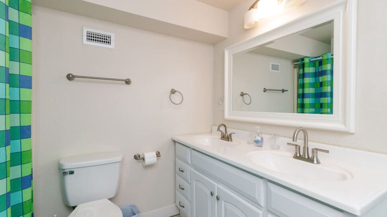 Photo of Bathroom in Palm Harbor