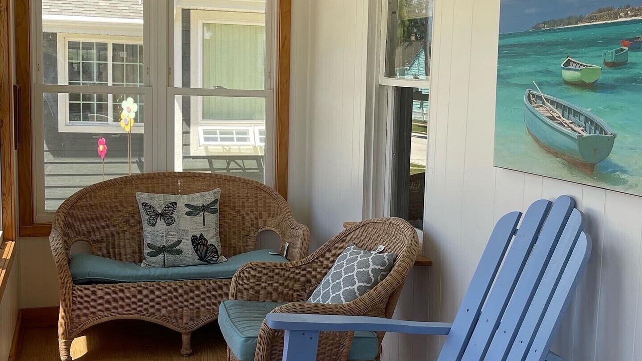 Photo of Livingroom in Two Rivers