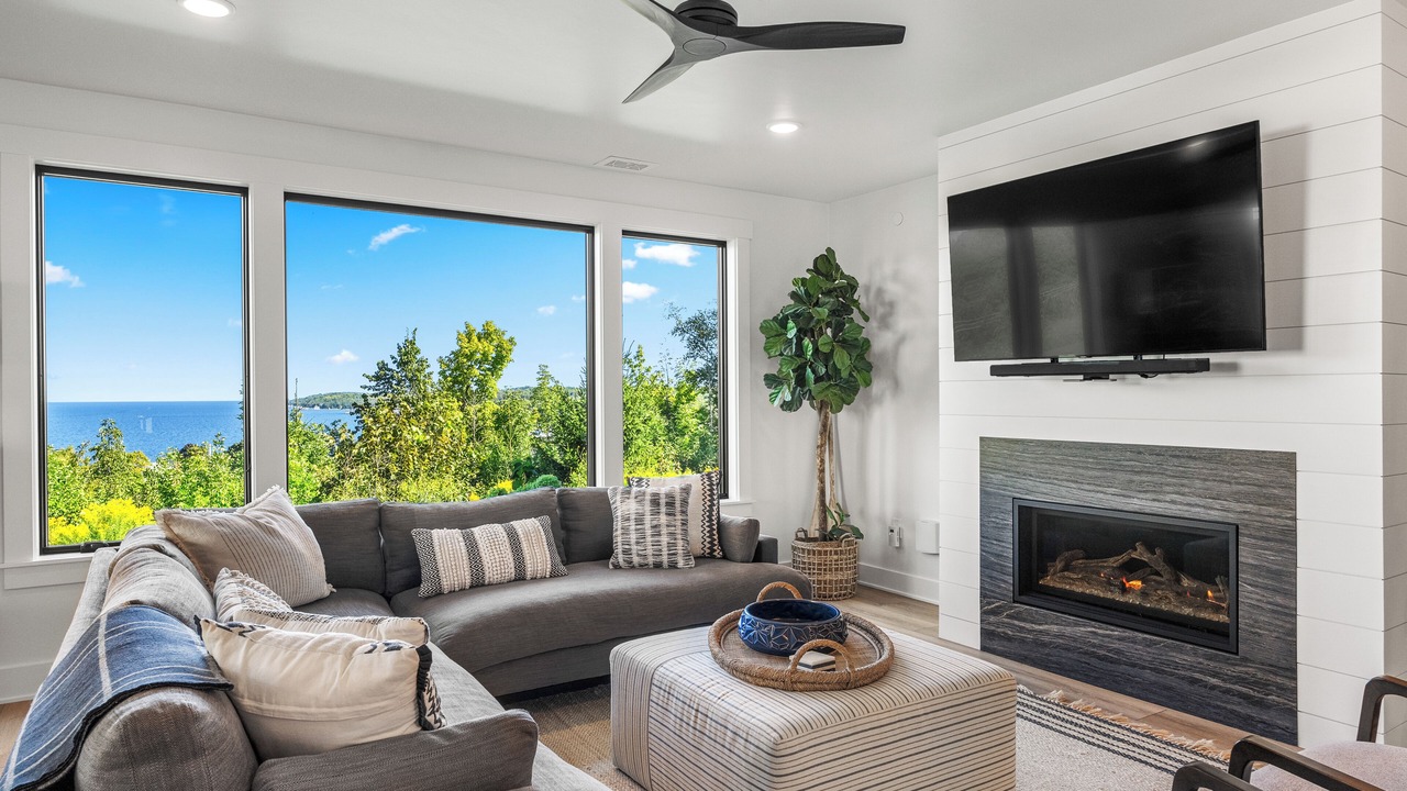 Photo of Livingroom in Sister Bay