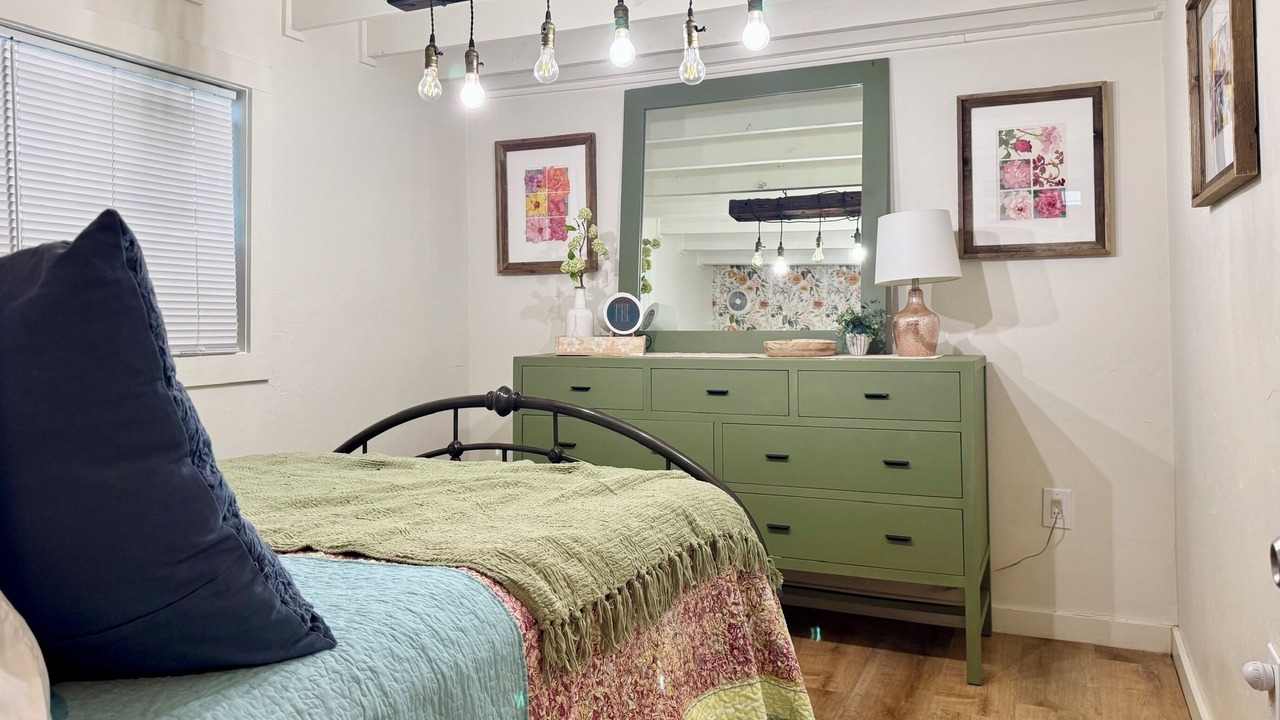 Photo of Bedroom in Harper