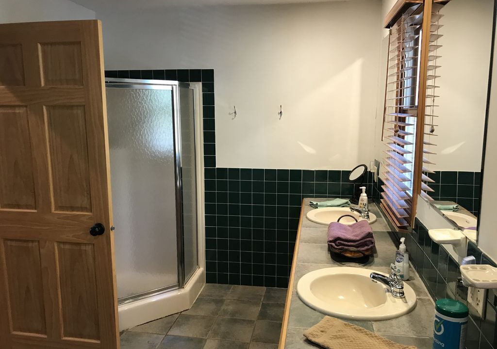 Photo of Bathroom in Wauksaukee