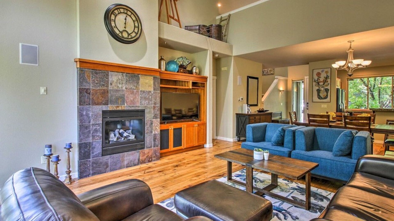 Photo of Bedroom in Redmond