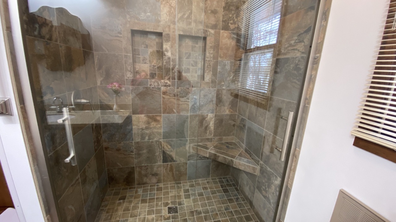 Photo of Bathroom in Sand Creek