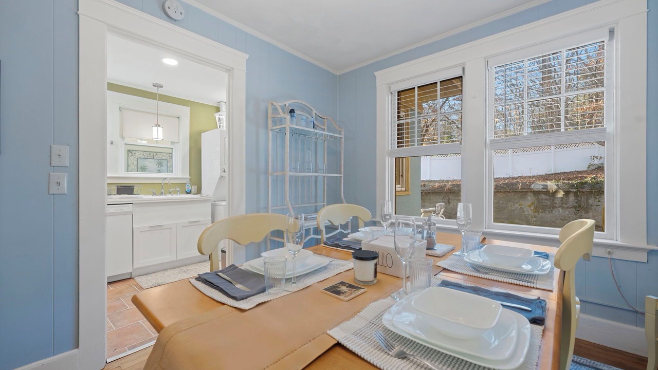 Photo of Livingroom in East Greenwich