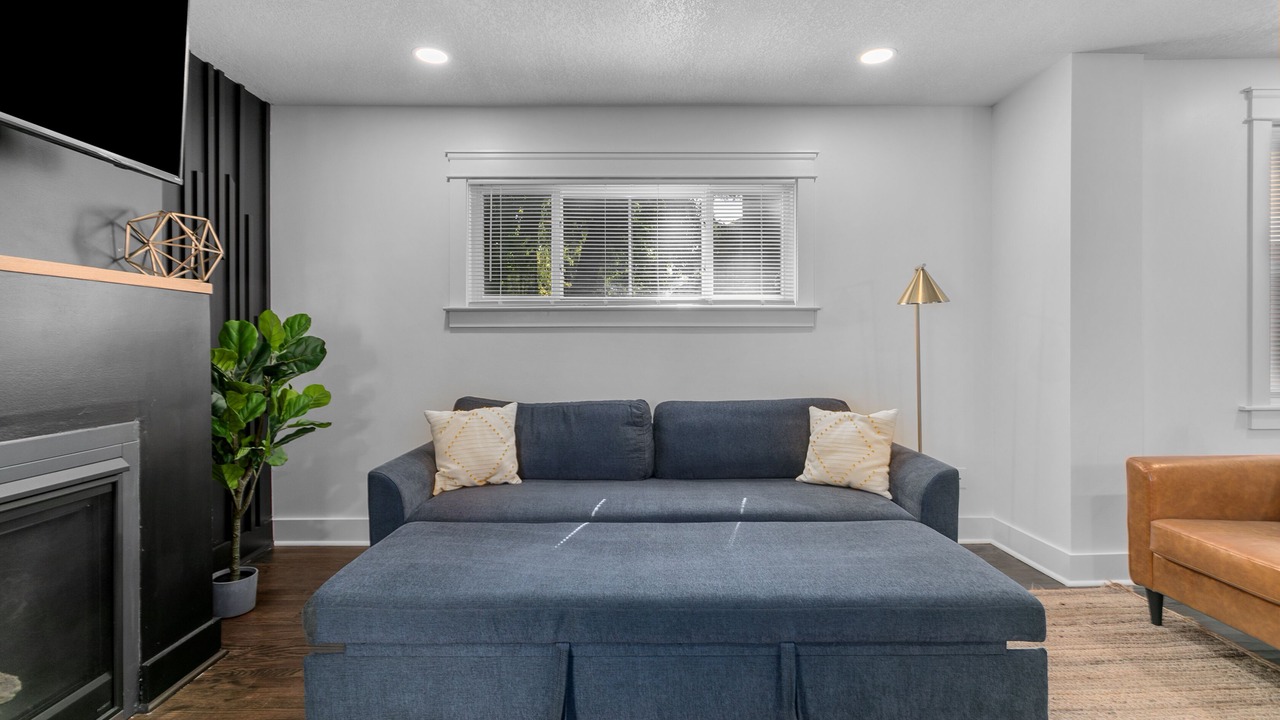 Photo of Livingroom in Kansas City