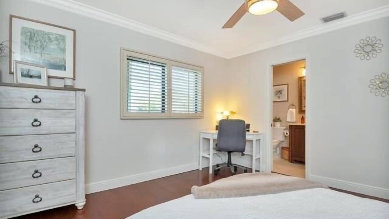 Photo of Bedroom in Deerfield Beach