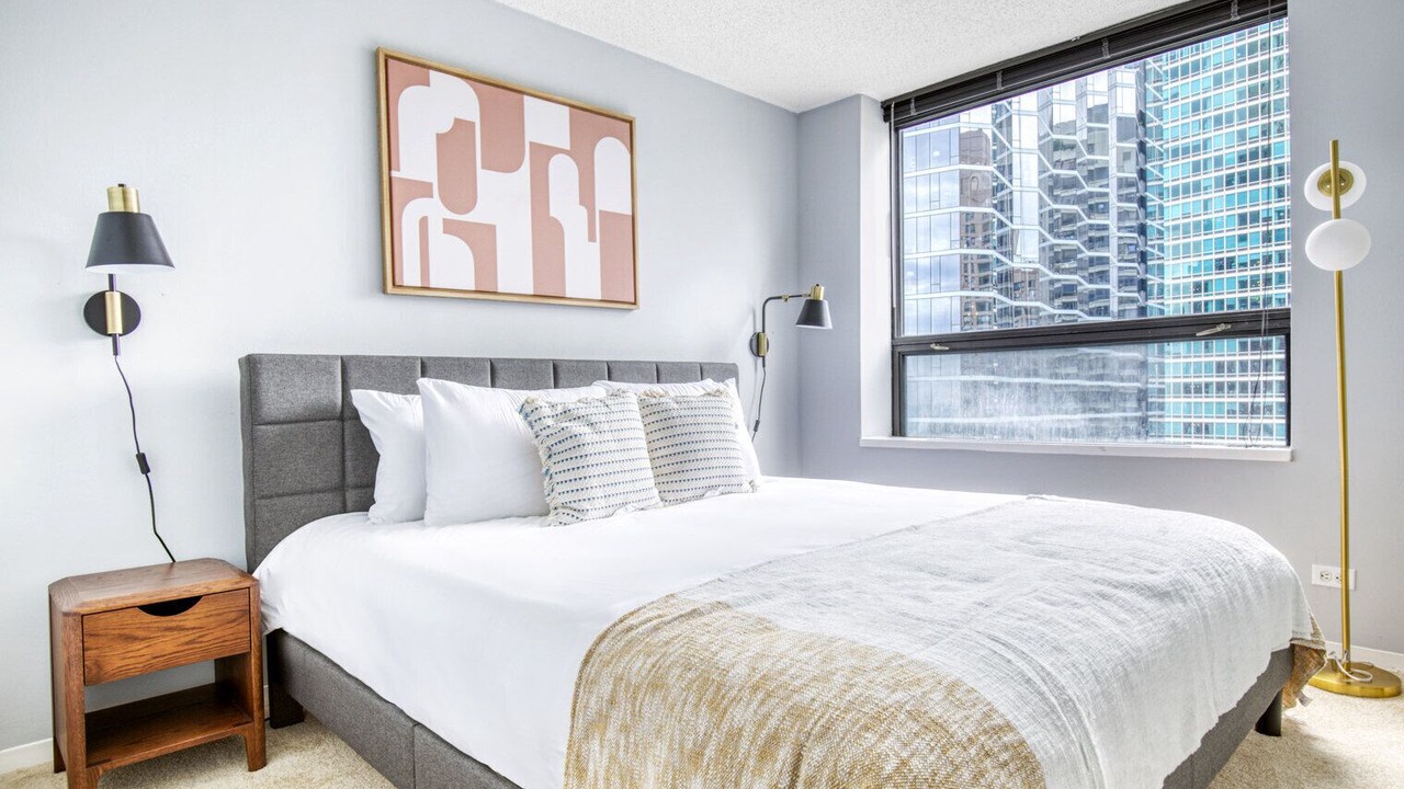 Photo of Bedroom in Streeterville