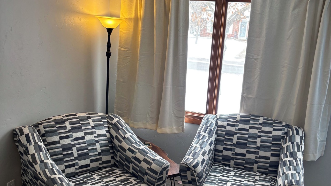 Photo of Livingroom in Ashwaubenon