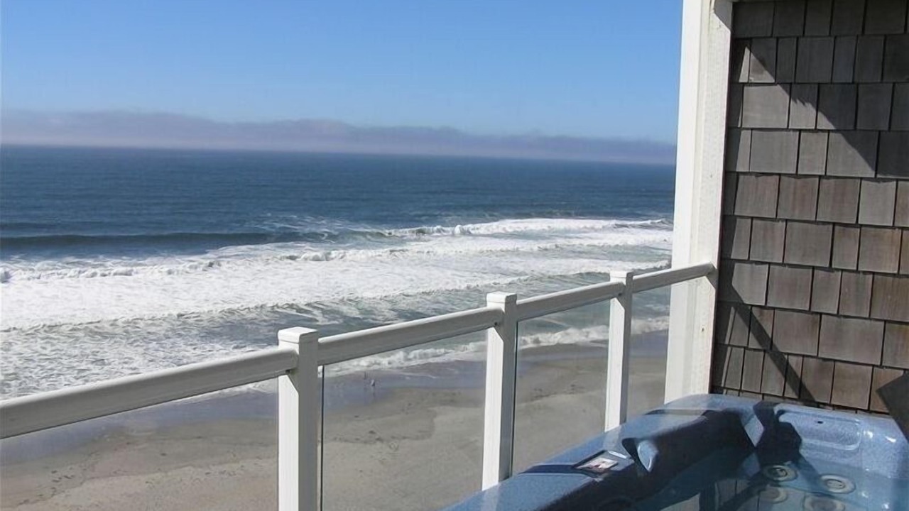 Photo of Others in Lincoln City