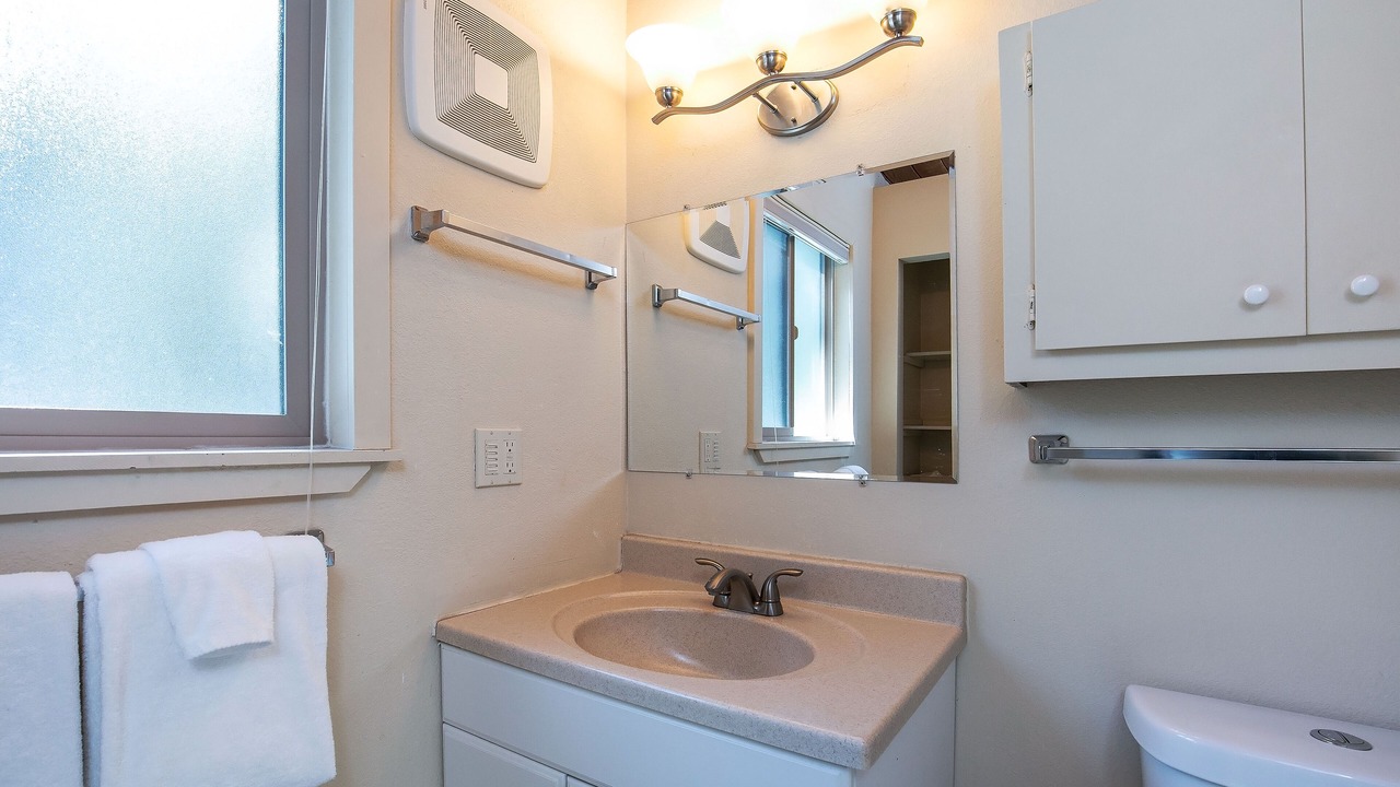 Photo of Bathroom in Deer Park