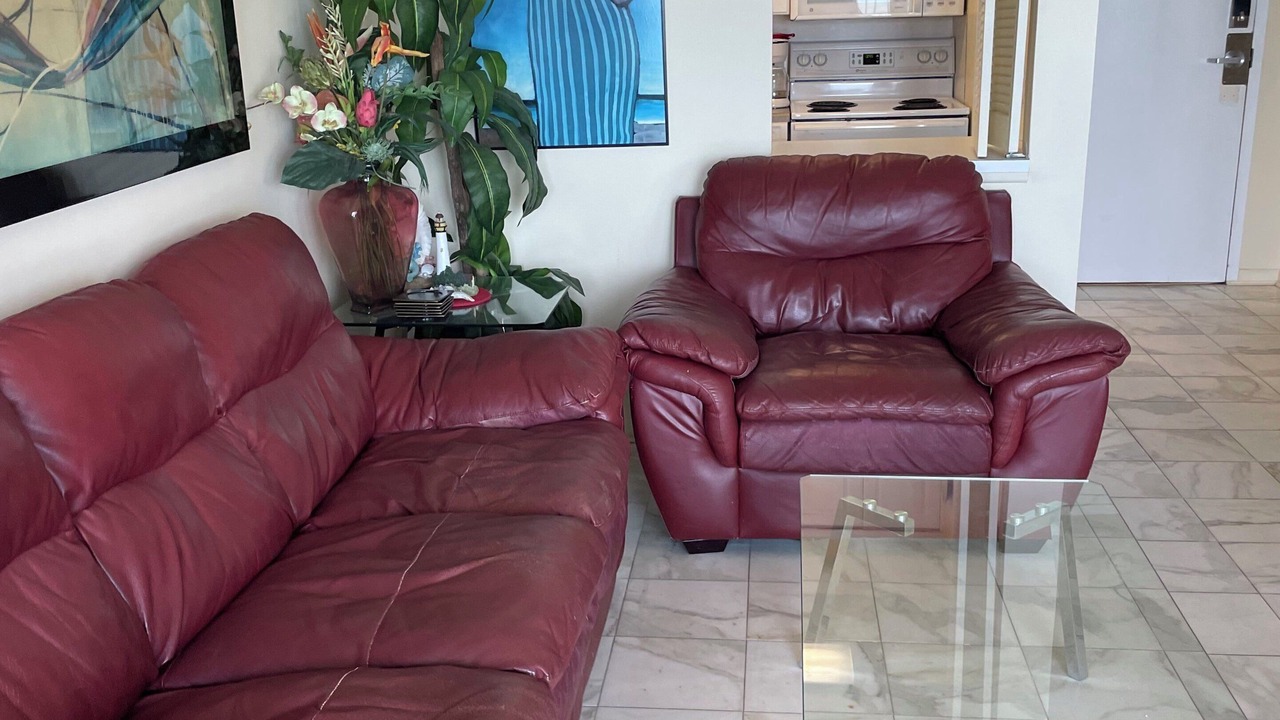 Photo of Livingroom in Northeast Virginia Beach