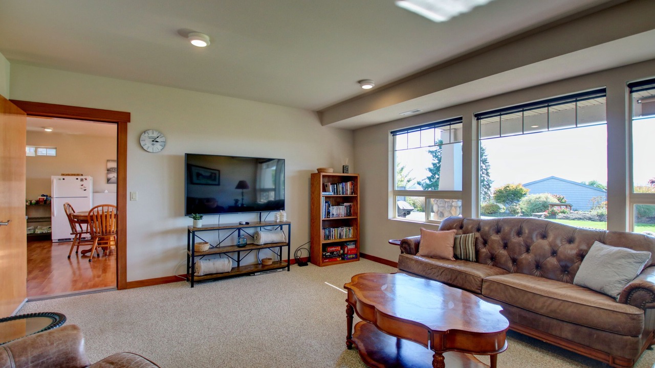Photo of Livingroom in La Conner