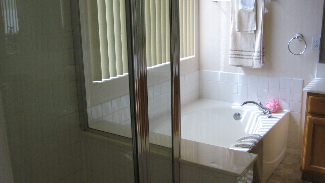 Photo of Bathroom in Silverado Ranch