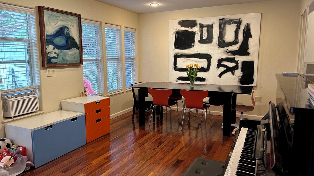 Photo of Bedroom in Sellwood-Moreland