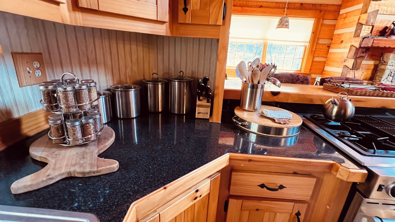 Photo of Kitchen in Cherokee