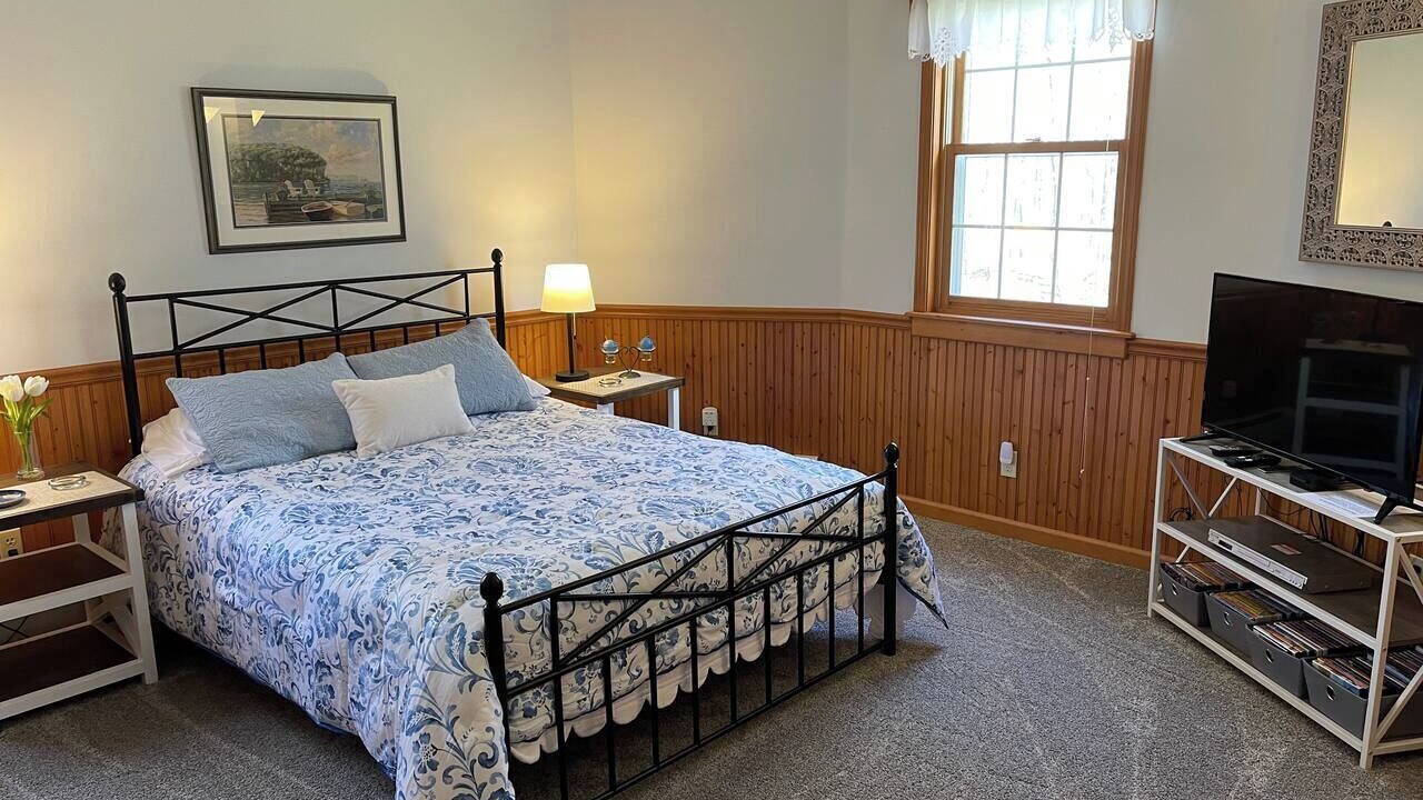 Photo of Bedroom in Sister Bay