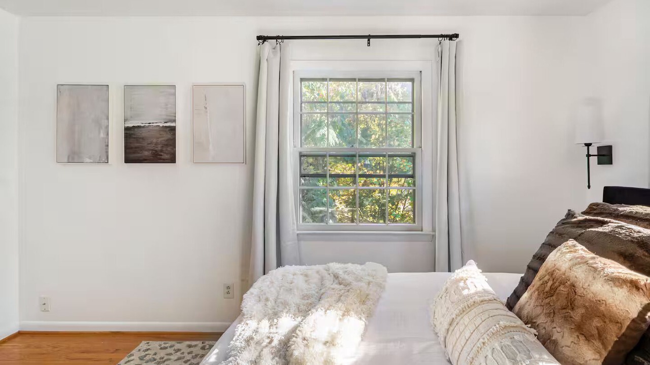 Photo of Bedroom in Fifeville