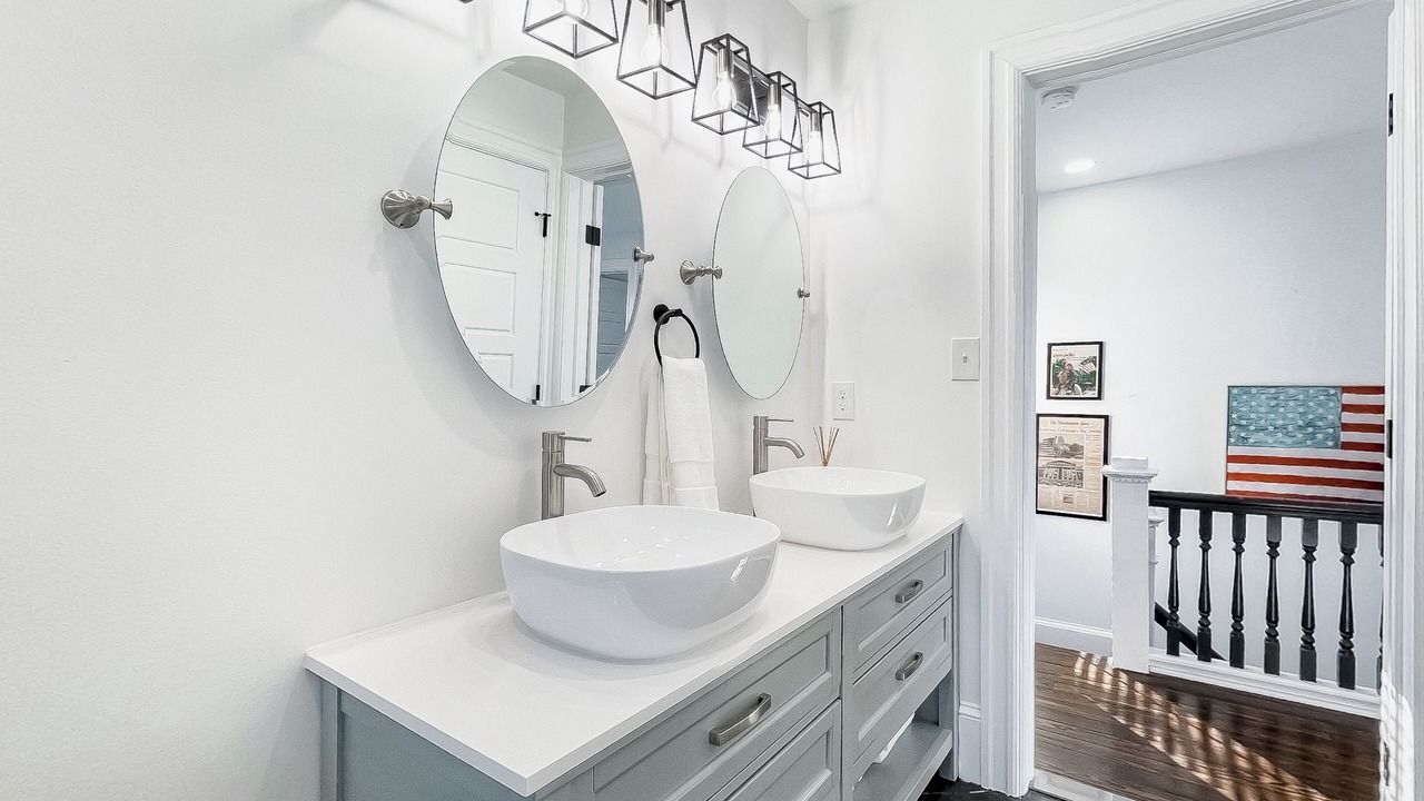 Photo of Bathroom in West Fairfax