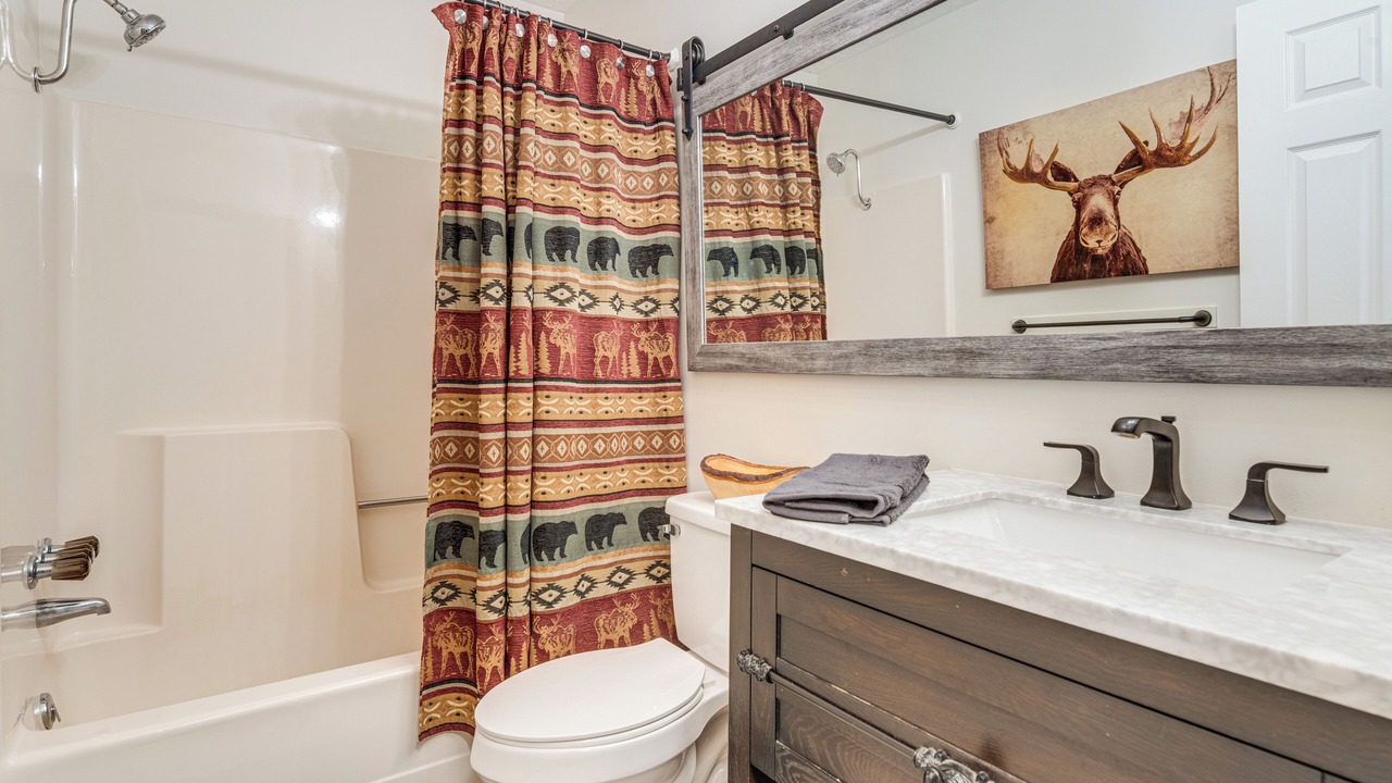 Photo of Bathroom in Old Fort