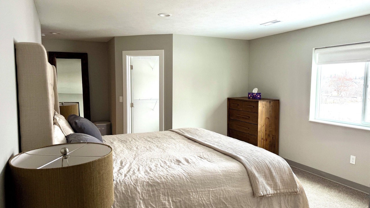 Photo of Bedroom in Greenacres