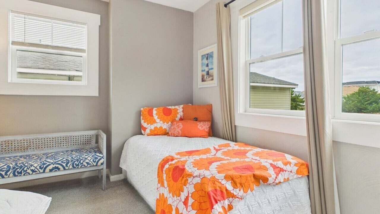 Photo of Bedroom in Chic's Beach