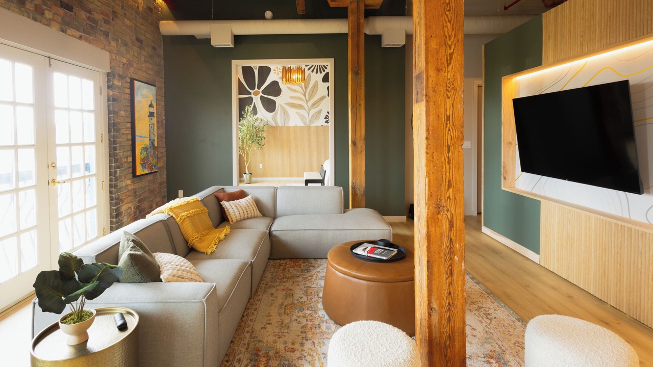 Photo of Livingroom in Canal Park