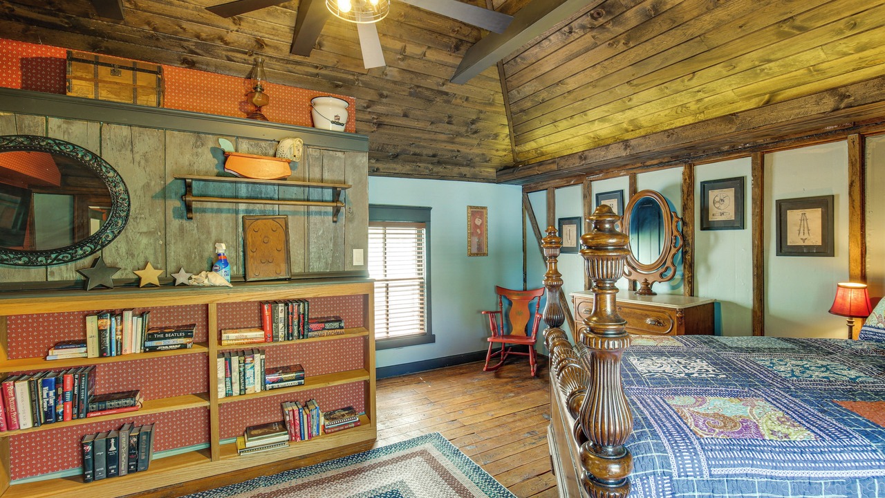 Photo of Bedroom in Augusta