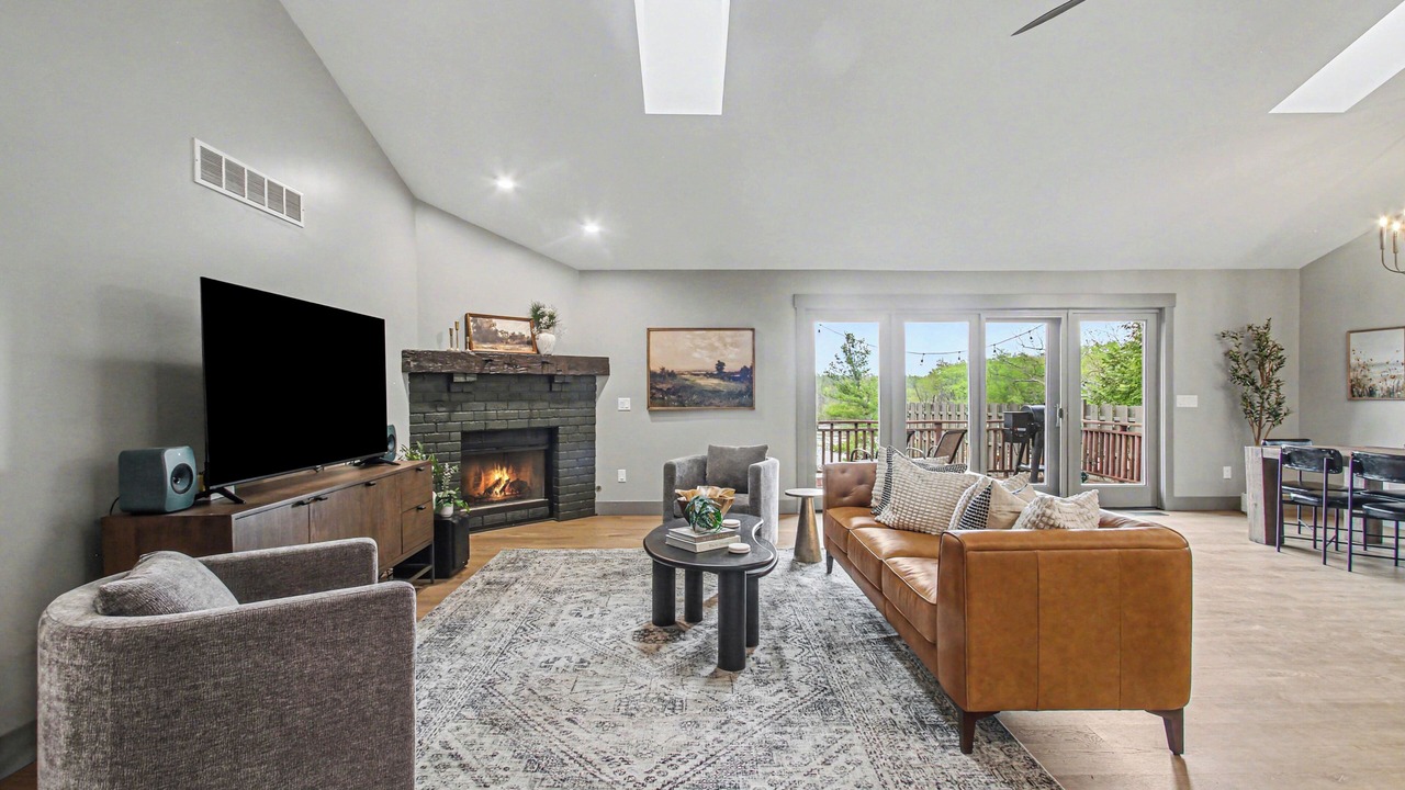 Photo of Livingroom in New Richmond