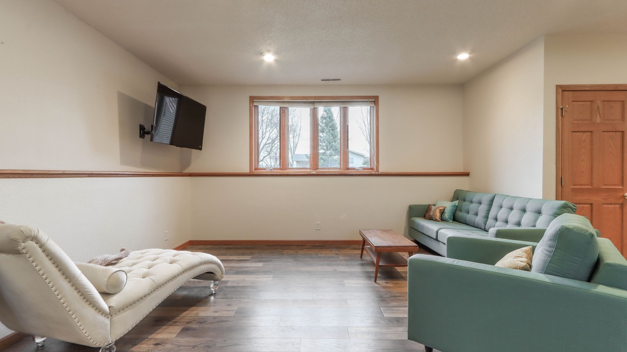 Photo of Livingroom in Marshfield