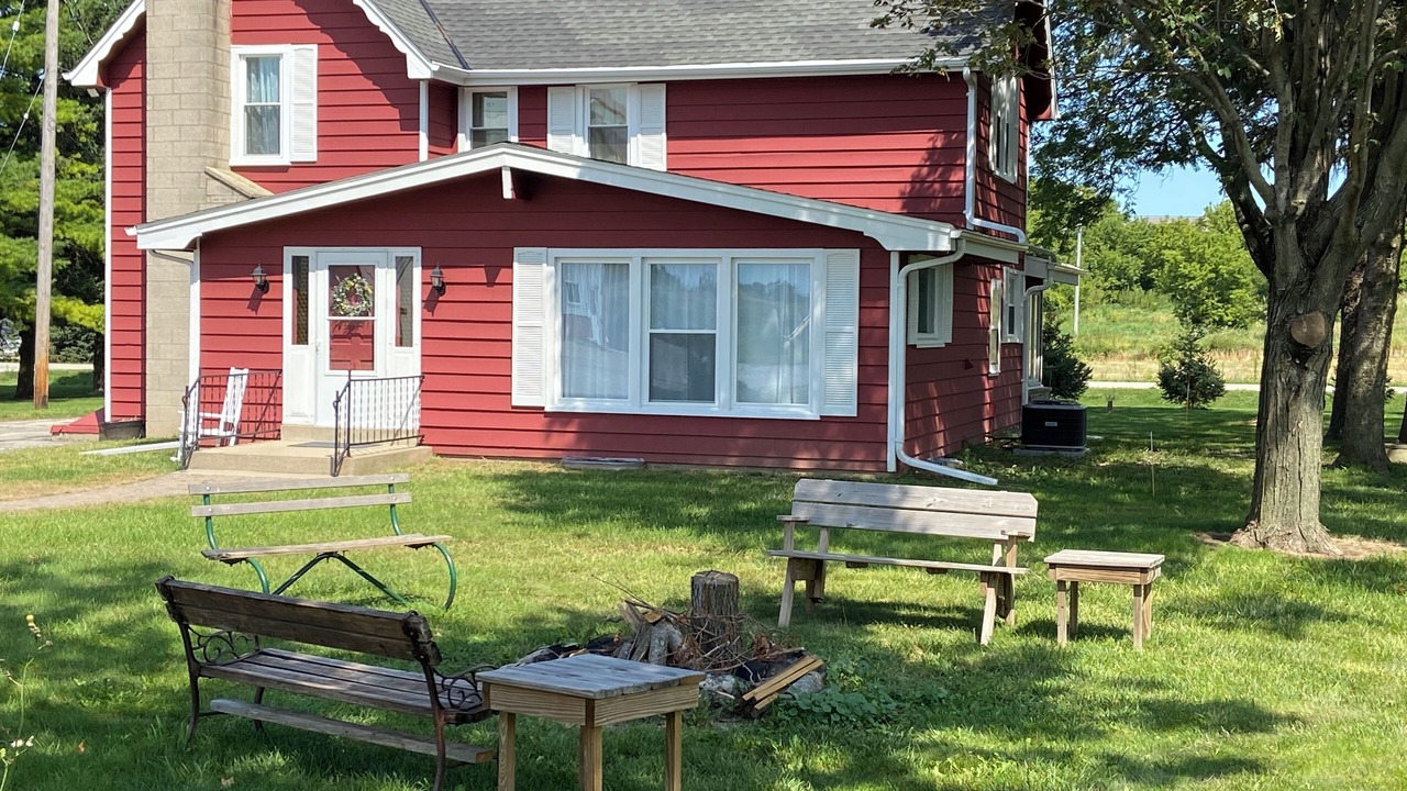 Photo of Others in Hubertus