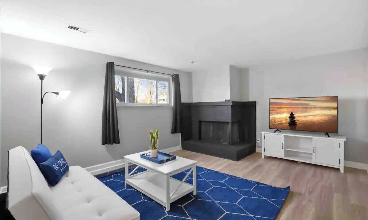 Photo of Livingroom in Forestview