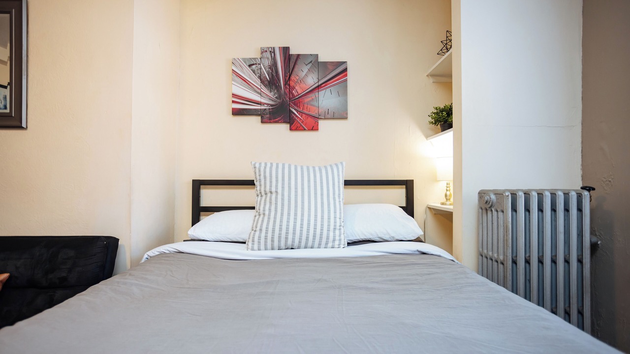 Photo of Bedroom in Quality Hill