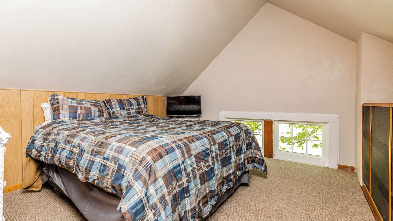Photo of Bedroom in Baraboo