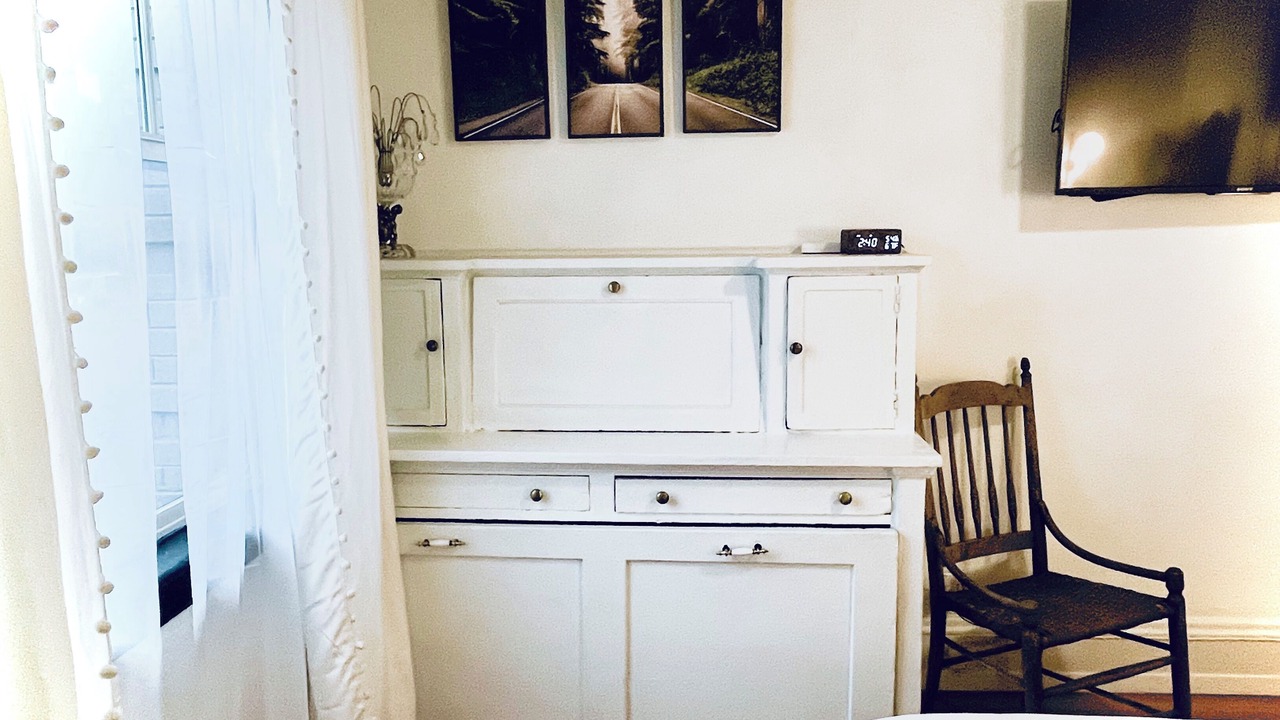 Photo of Bedroom in Nob Hill