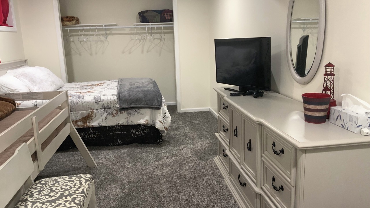 Photo of Bedroom in Clear Lake