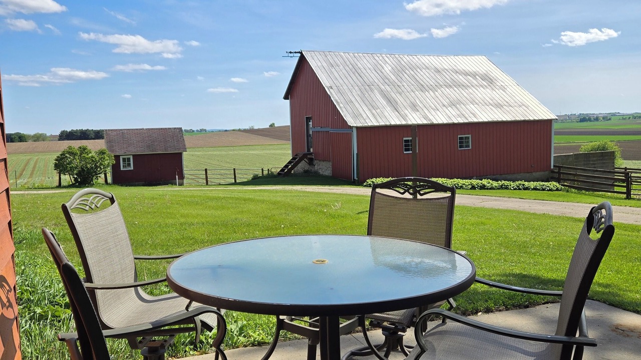 Photo of Outdoor in Morrisonville