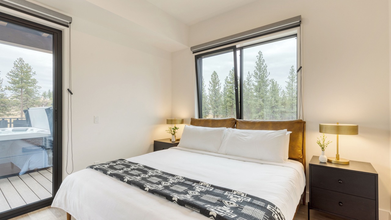Photo of Bedroom in Bend