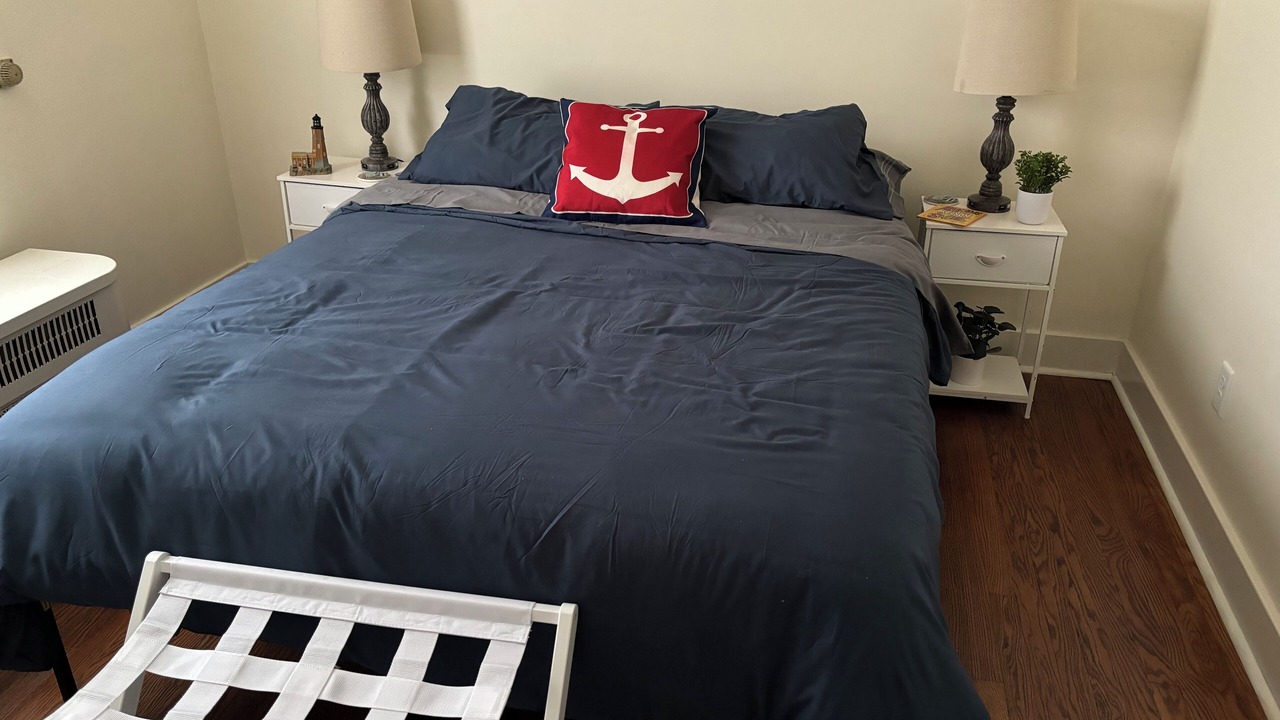 Photo of Bedroom in Manitowoc