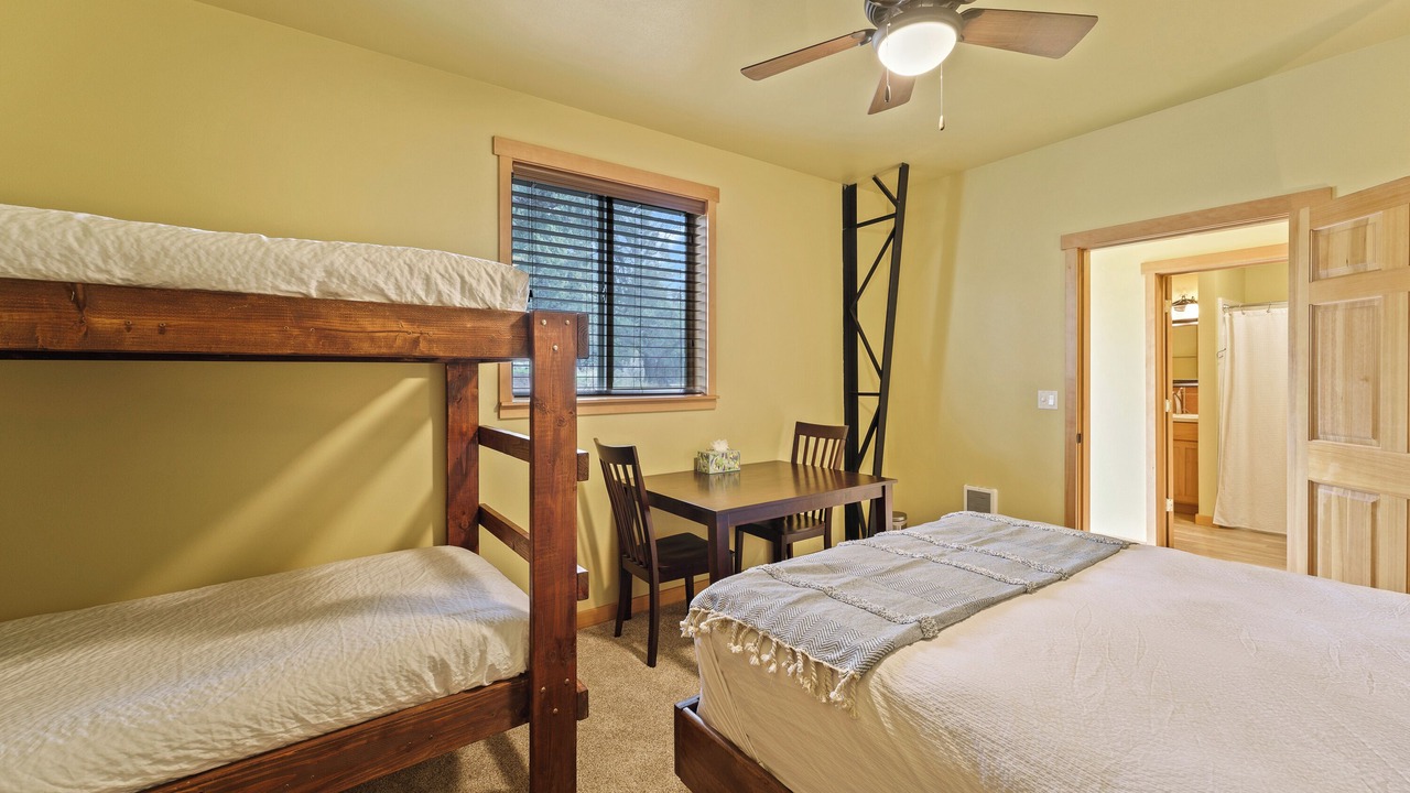 Photo of Bedroom in Bend
